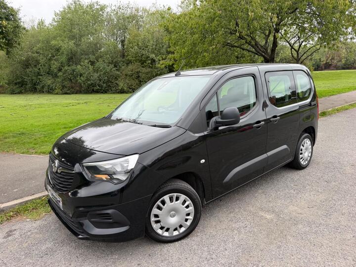 Vauxhall Combo Life 1.5 Turbo D BlueInjection Design Euro 6 (s/s) 5dr