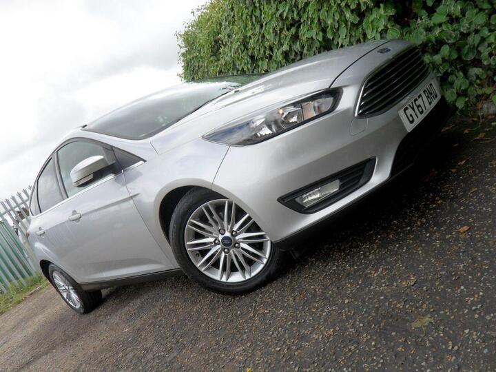 Ford FOCUS 1.0T EcoBoost Zetec Edition Euro 6 (s/s) 5dr
