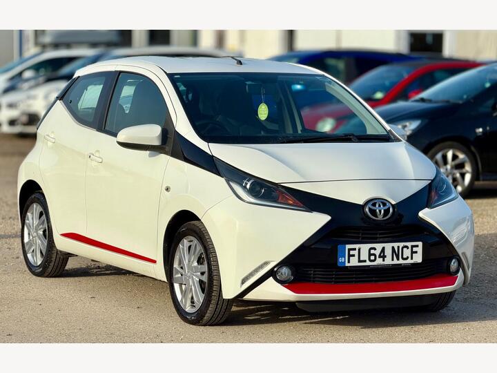 Toyota AYGO 1.0 VVT-i X-pression Euro 5 5dr Euro 5