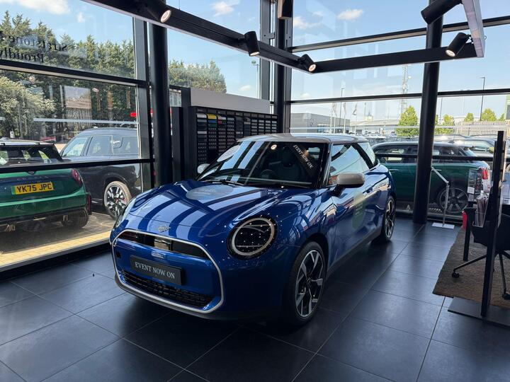 MINI Electric Cooper E 40.7kWh Exclusive Auto 3dr