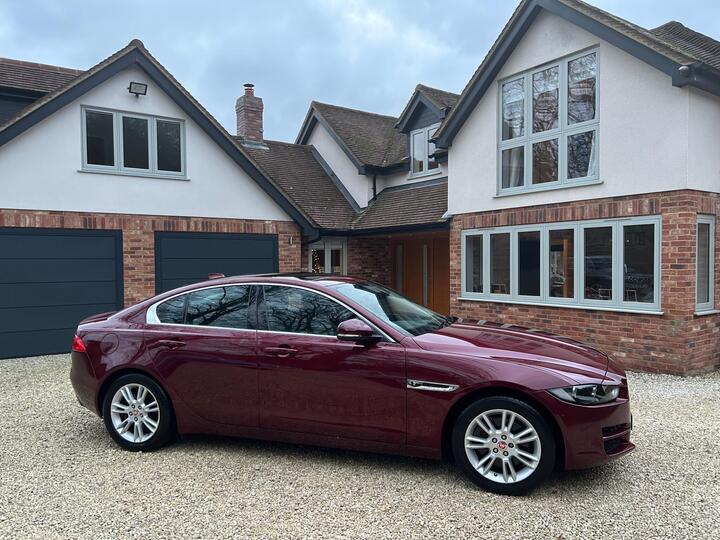 Jaguar XE 2.0i Prestige Auto Euro 6 (s/s) 4dr