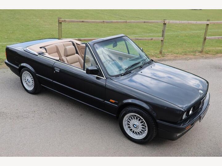 BMW 325i 2.5 325i Convertible 2dr Petrol Manual (171 Bhp)