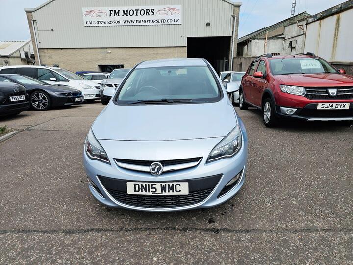 Vauxhall Astra 1.6i SRi Euro 6 5dr