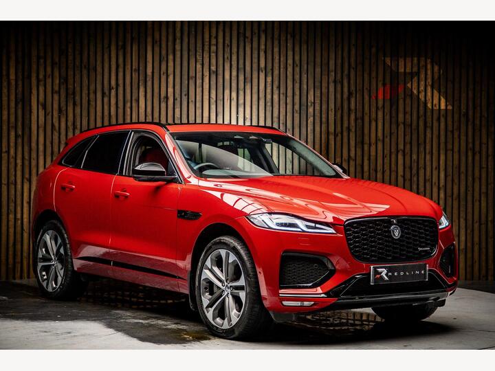 Jaguar F-PACE 3.0 D300 MHEV R-Dynamic HSE Black Auto AWD Euro 6 (s/s) 5dr Jaguar F-PACE 3.0 D300 MHEV R-Dynamic HSE Black Auto AWD Euro 6 (s/s) 5dr