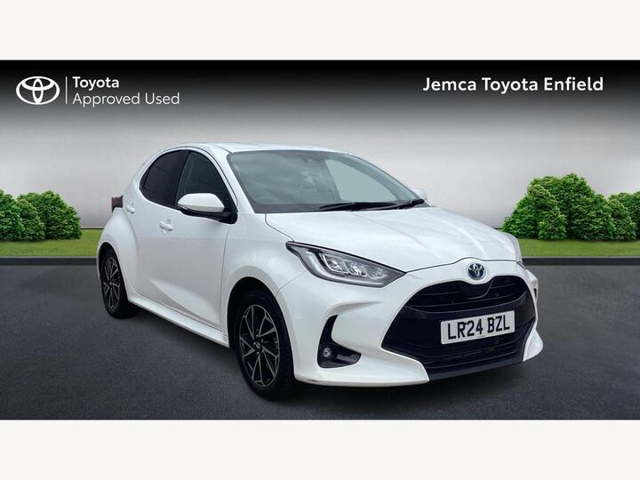 Toyota Yaris 1.5 VVT-h Design E-CVT Euro 6 (s/s) 5dr