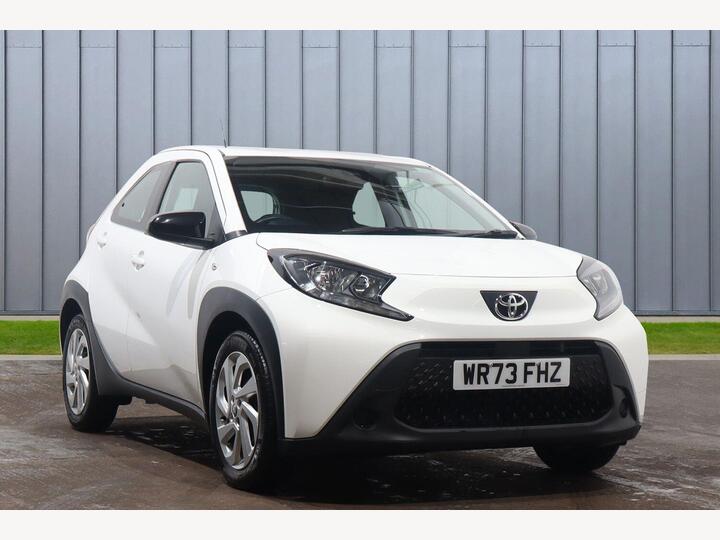 Toyota Aygo X 1.0 VVT-i Pure Euro 6 (s/s) 5dr