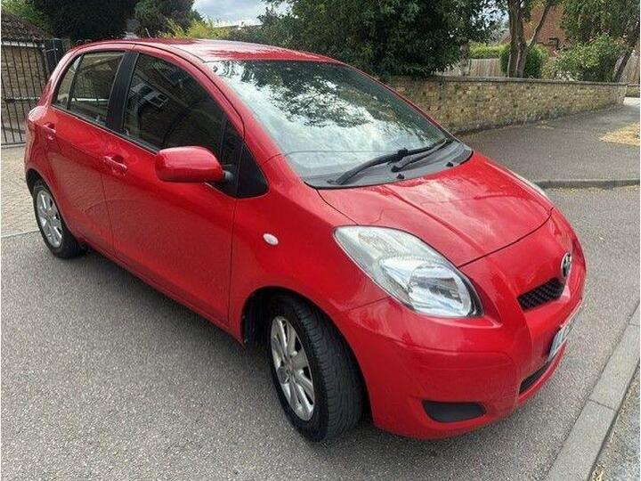 Toyota Yaris 1.33 Dual VVT-i TR Euro 4 (s/s) 5dr