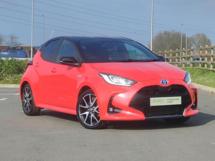 Toyota Yaris 1.5 VVT-h Launch Edition E-CVT Euro 6 (s/s) 5dr