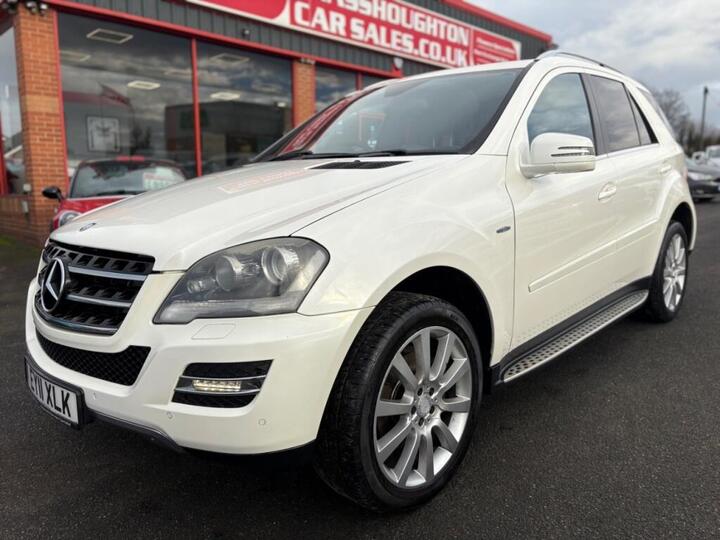 Mercedes-Benz M Class 3.0 ML350 CDI V6 BlueEfficiency Grand Edition G-Tronic 4WD Euro 5 5dr