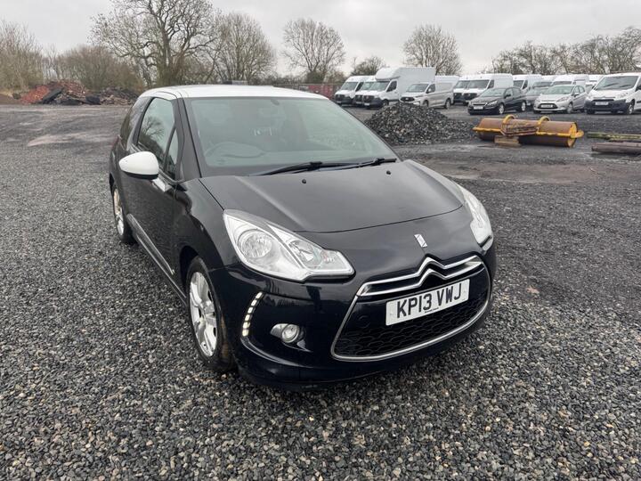 Citroen DS3 1.6 E-HDi Airdream DStyle Euro 5 (s/s) 3dr Citroen DS3 1.6 E-HDi Airdream DStyle Euro 5 (s/s) 3dr