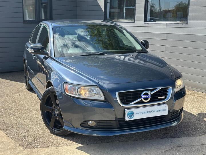 Volvo S40 1.6 R-Design Euro 4 4dr