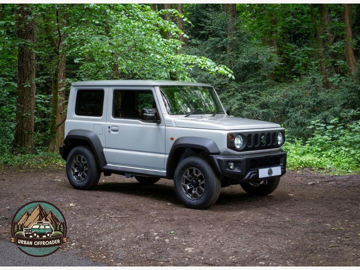 Suzuki Jimny 1.5 SZ5 SUV 3dr Petrol Auto ALLGRIP Euro 6 (101 Ps)