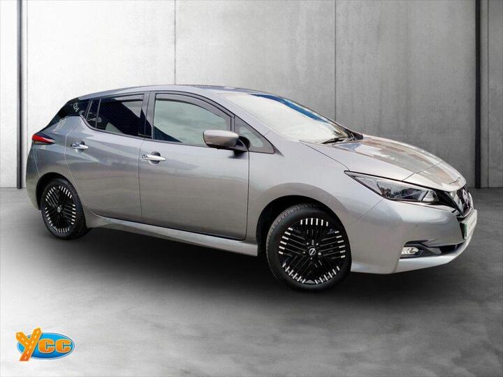 Nissan LEAF 39kWh Tekna Auto 5dr