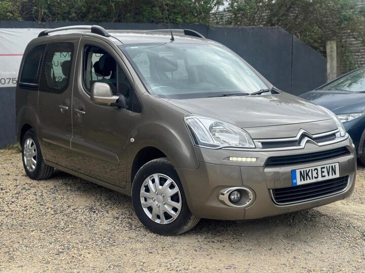 Citroen Berlingo 1.6 HDi VTR Multispace MPV Euro 5 5dr Citroen Berlingo 1.6 HDi VTR Multispace MPV Euro 5 5dr
