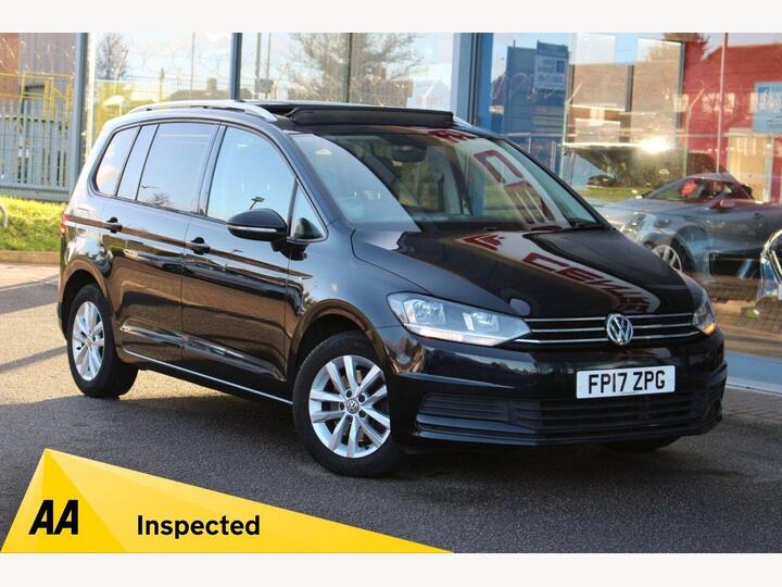 Volkswagen TOURAN 1.6 TDI BlueMotion Tech SE Family DSG Euro 6 (s/s) 5dr Volkswagen TOURAN 1.6 TDI BlueMotion Tech SE Family DSG Euro 6 (s/s) 5dr