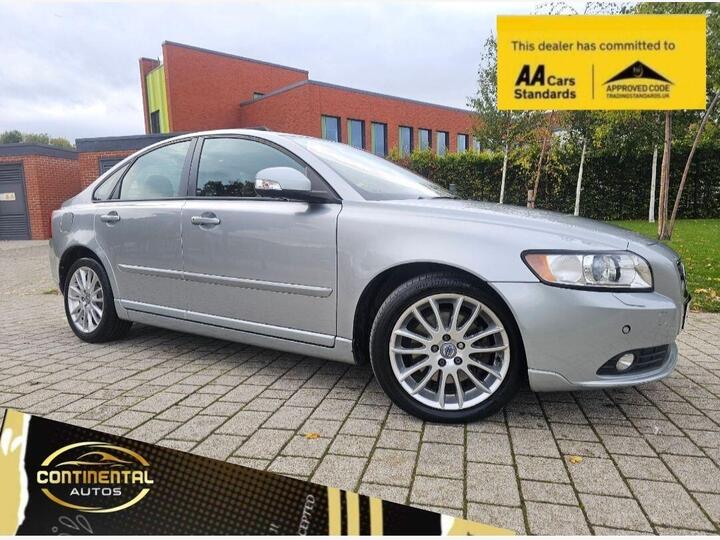 Volvo S40 2.0 D3 SE Lux Geartronic Euro 5 4dr