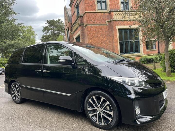 Toyota ESTIMA AERAS 2.4L, AERAS. 7 SEAT. AUTOMATIC.