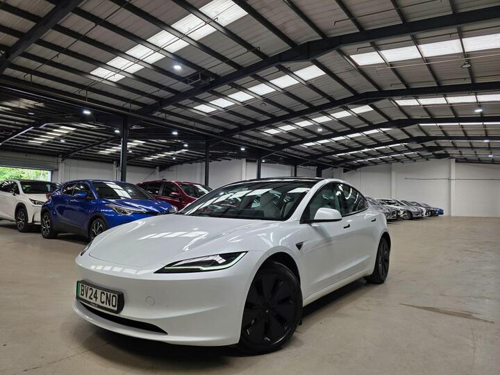 Tesla Model 3 (Dual Motor) Long Range Auto 4WDE 4dr
