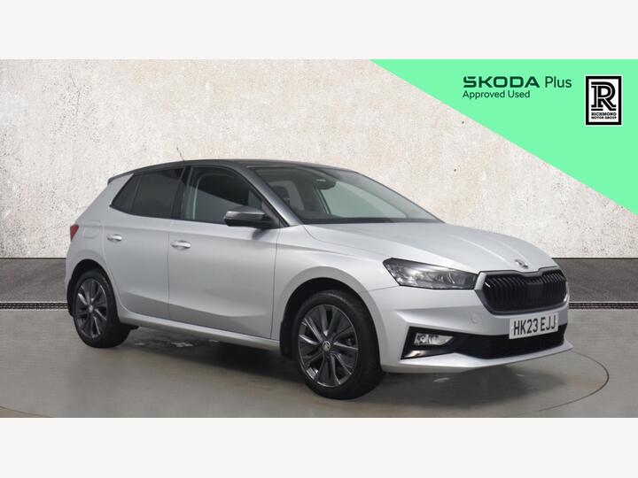 Skoda Fabia 1.0 TSI Colour Edition Euro 6 (s/s) 5dr Skoda Fabia 1.0 TSI Colour Edition Euro 6 (s/s) 5dr