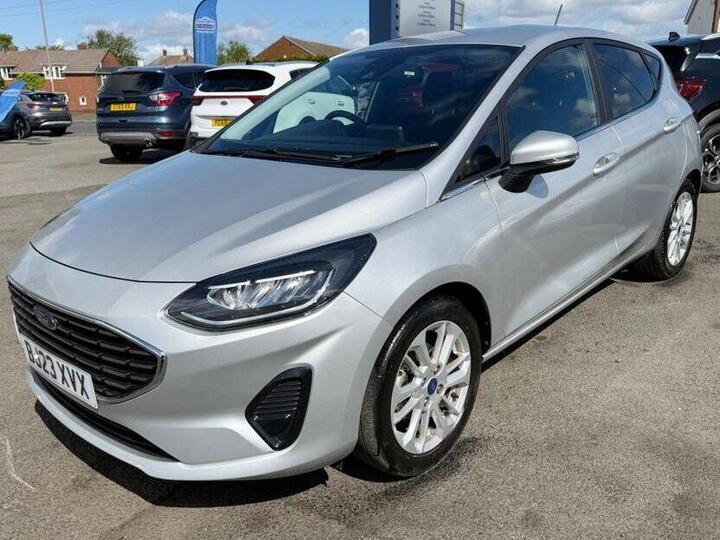 Ford Fiesta 1.0T EcoBoost MHEV Titanium Euro 6 (s/s) 5dr