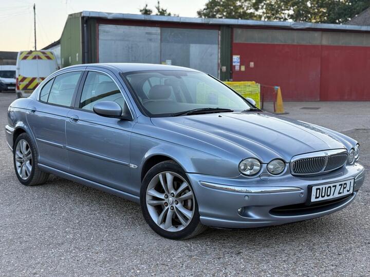 Jaguar X-Type 2.5 V6 SE (AWD) 4dr