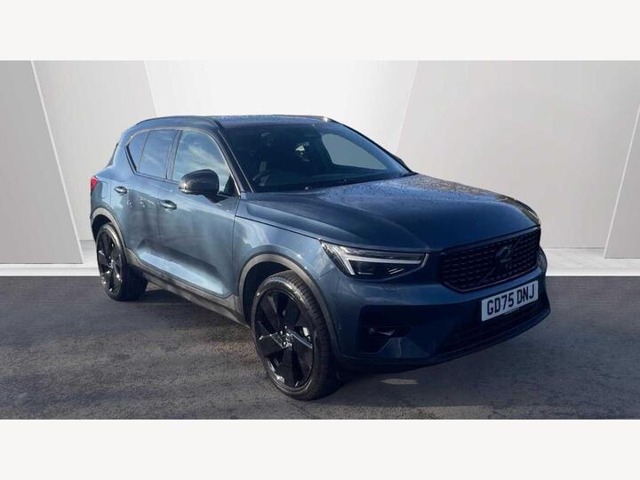 Volvo XC40 2.0 B4 MHEV Ultra Black Edition DCT Auto Euro 6 (s/s) 5dr
