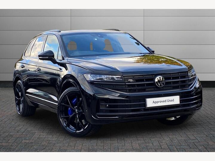 Volkswagen Touareg 3.0 V6 TSI EHybrid 14.3kWh R Tiptronic 4Motion Euro 6 (s/s) 5dr Volkswagen Touareg 3.0 V6 TSI EHybrid 14.3kWh R Tiptronic 4Motion Euro 6 (s/s) 5dr