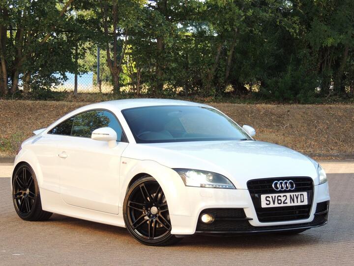 Audi TT 2.0 TFSI Black Edition Euro 5 (s/s) 3dr