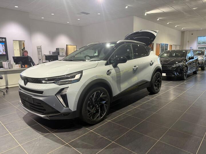 Renault Captur 1.2 TCe Esprit Alpine Euro 6 (s/s) 5dr