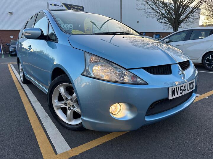 Mitsubishi Grandis 2.4 Elegance 5dr Mitsubishi Grandis 2.4 Elegance 5dr
