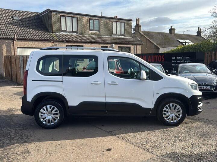 Peugeot RIFTER MPV 1.2 PureTech Allure Long MPV Euro 6 (s/s) 5dr