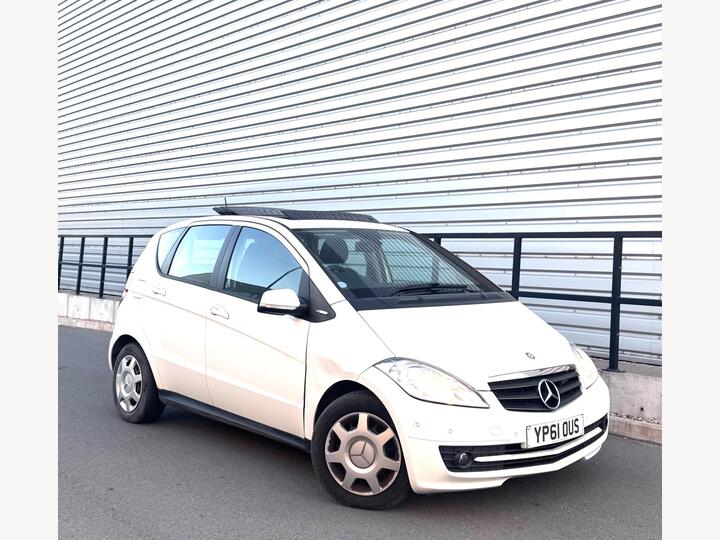 Mercedes-Benz A Class 1.5 A160 BlueEfficiency Classic SE 5dr