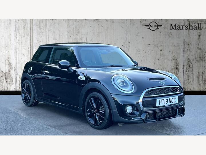 MINI Hatch 2.0 Cooper S Sport Steptronic Euro 6 (s/s) 3dr