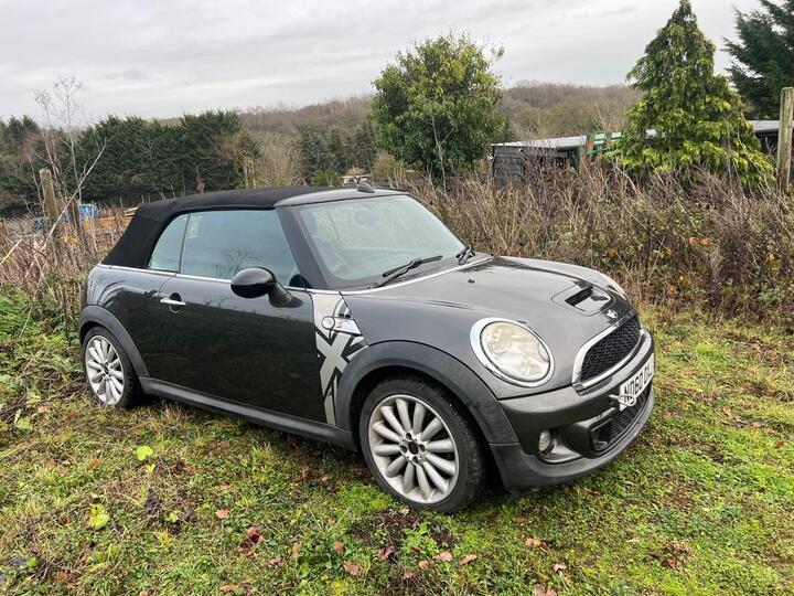 MINI Convertible 1.6 Cooper S Euro 5 (s/s) 2dr