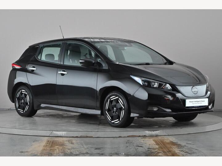 Nissan Leaf 39kWh Acenta Auto 5dr