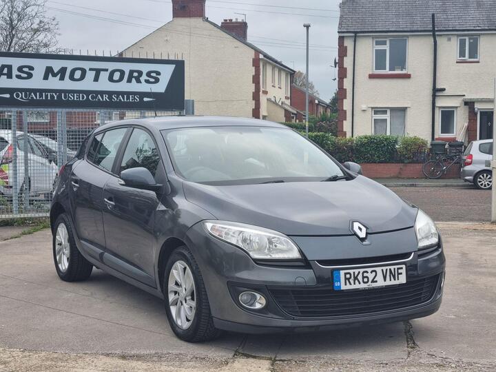 Renault Megane 1.5 DCi Expression + Euro 5 5dr Renault Megane 1.5 DCi Expression + Euro 5 5dr