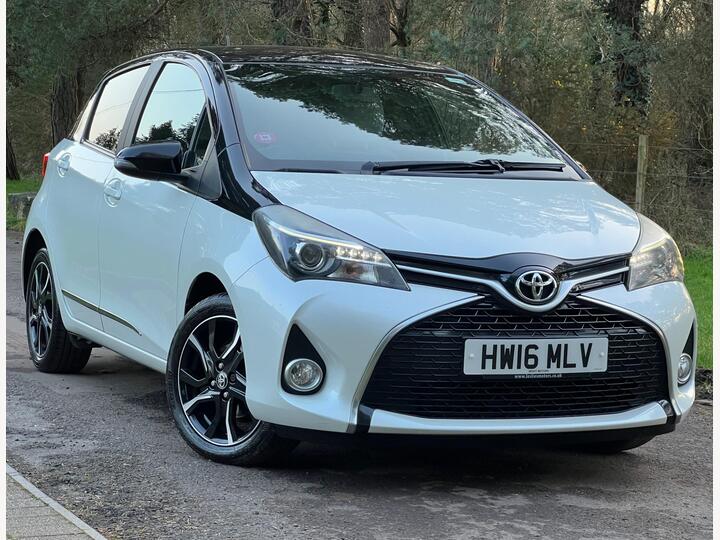 Toyota Yaris 1.33 Dual VVT-i Design Euro 6 5dr Toyota Yaris 1.33 Dual VVT-i Design Euro 6 5dr