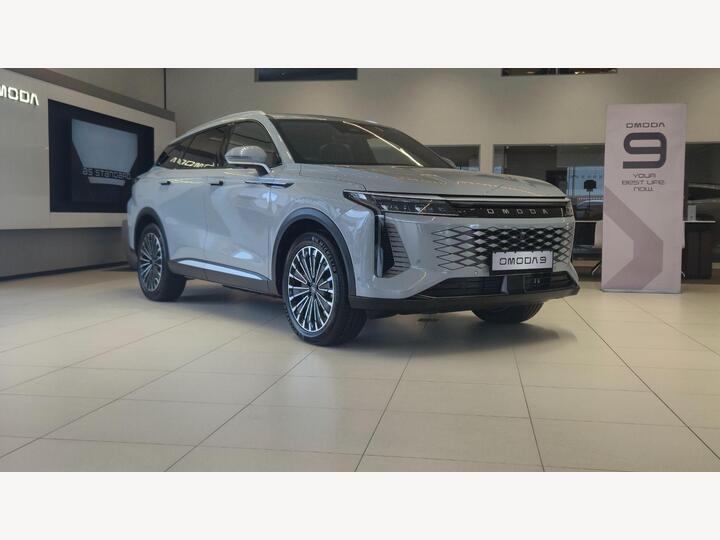 Omoda OMODA 9 1.5T SHS 34.46kWh Noble DHT3 4WD Euro 6 (s/s) 5dr