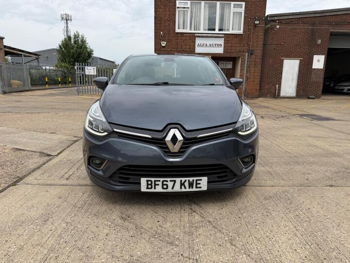 Renault Clio 1.5 DCi Dynamique S Nav EDC Euro 6 (s/s) 5dr Renault Clio 1.5 DCi Dynamique S Nav EDC Euro 6 (s/s) 5dr