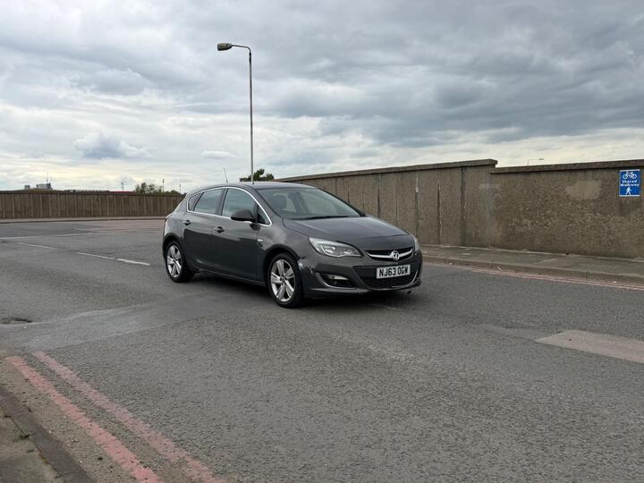 Vauxhall Astra 1.6 16v SRi Auto Euro 5 5dr