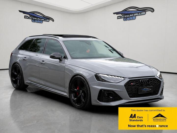 Audi RS4 AVANT 2.9 TFSI V6 Tiptronic Quattro Euro 6 (s/s) 5dr Audi RS4 AVANT 2.9 TFSI V6 Tiptronic Quattro Euro 6 (s/s) 5dr