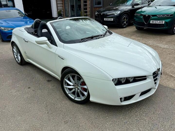 Alfa Romeo SPIDER 2.2 JTS 2dr Alfa Romeo SPIDER 2.2 JTS 2dr