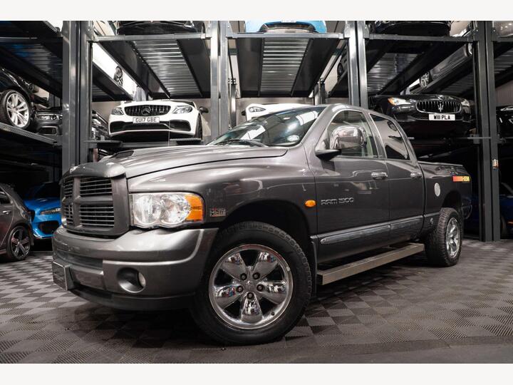 Dodge RAM 5.7 V8 Hemi Laramie Pickup 4dr Petrol Auto 4WD Euro 3 (345 Bhp)
