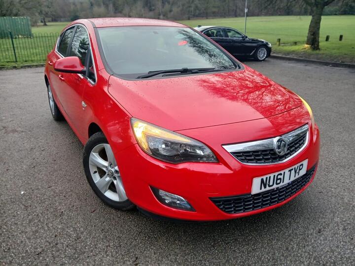 Vauxhall Astra 1.6 16v SRi Euro 5 5dr