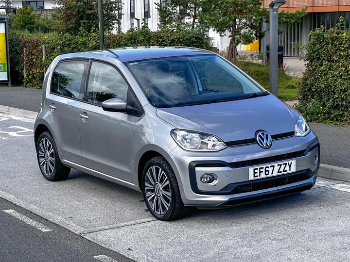 Volkswagen UP 1.0 High Up! Euro 6 5dr Volkswagen UP 1.0 High Up! Euro 6 5dr