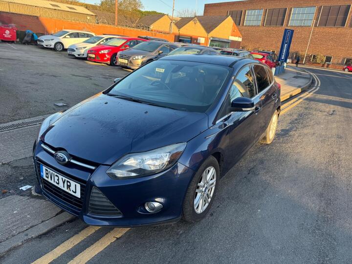 Ford Focus 1.6 Titanium Powershift Euro 5 5dr