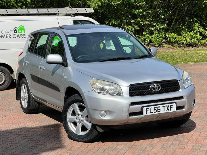 Toyota RAV4 2.0 XT5 4WD 5dr