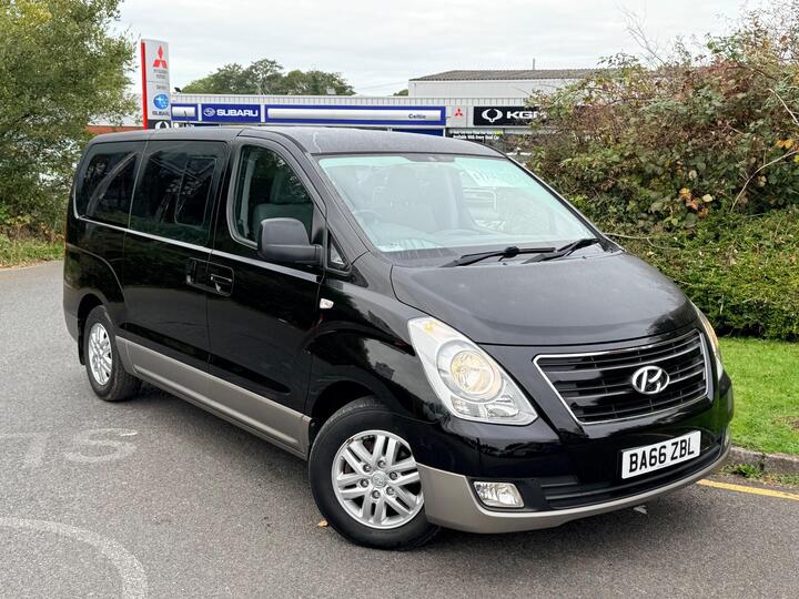 Hyundai I800 2.5 CRDi SE Euro 6 5dr Hyundai I800 2.5 CRDi SE Euro 6 5dr