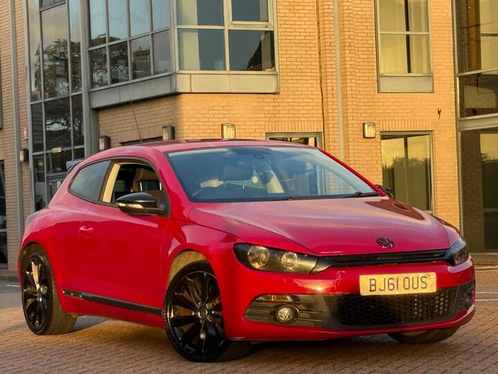 Volkswagen Scirocco 2.0 TDI BlueMotion Tech GT Euro 5 (s/s) 3dr Volkswagen Scirocco 2.0 TDI BlueMotion Tech GT Euro 5 (s/s) 3dr