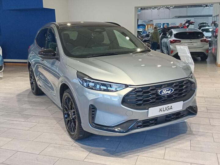 Ford Kuga 2.5 Duratec 14.4kWh ST-Line X Black Package CVT Euro 6 (s/s) 5dr
